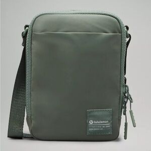 Easy Access Crossbody Bag 1.5L Grey Eucalyptus Like New! Worn once.